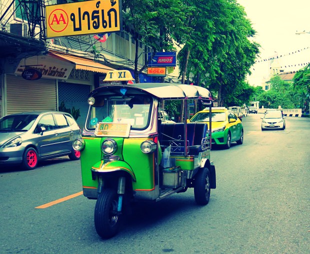 AA Tuk Tuk crossprox2
